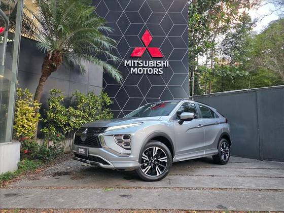 MITSUBISHI ECLIPSE CROSS 1.5 MIVEC TURBO GASOLINA HPE CVT MITSUBISHI ECLIPSE CROSS 1.5 MIVEC TURBO GASOLINA HPE CVT